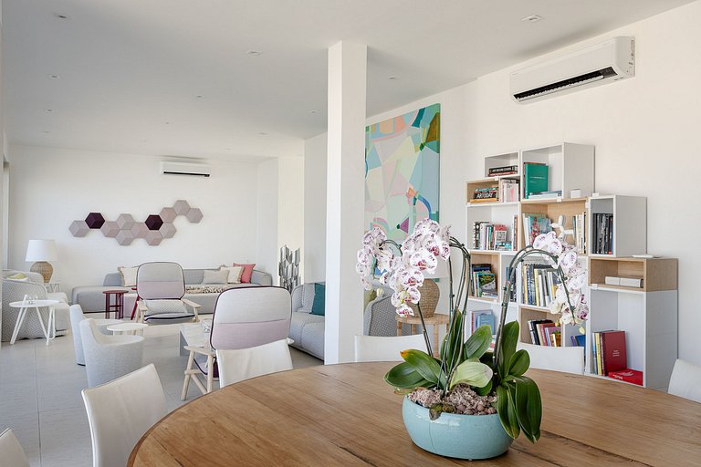 Rio001 - Luxury beachfront penthouse in Copacabana