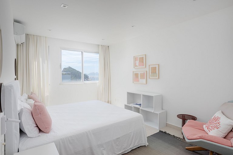 Rio001 - Cobertura excepcional para venda em Copacabana