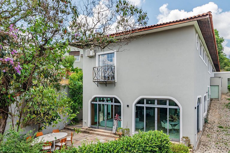 Sao066 - Luxury Mansion in Jardim Guedala