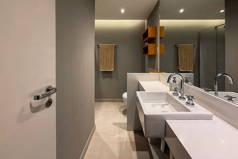 Rio072 - Villa in São Conrado – Pool, Tennis