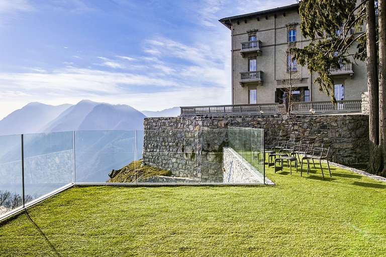 Lom003 - Villa con vistas al lago de Como, Pigra