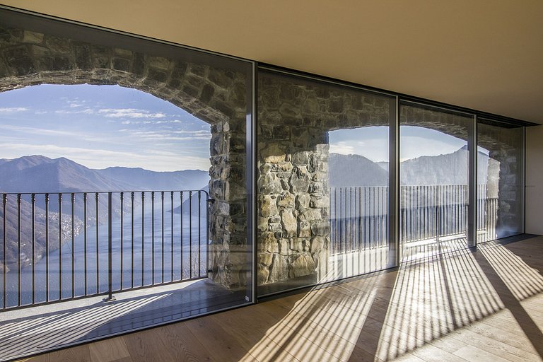 Lom003 - Villa overlooking Lake Como, Pigra