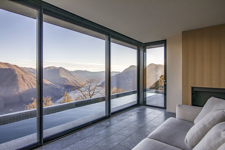 Lom003 - Villa con vistas al lago de Como, Pigra