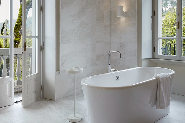 Lom003 - Villa con vistas al lago de Como, Pigra