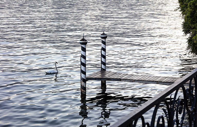 Lom002 - Palazo Italiano en el Lago de Como