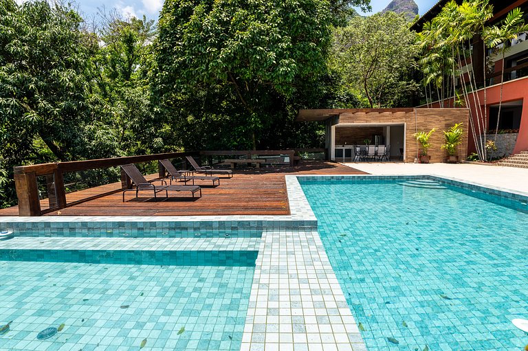 Rio244 - Palácio tropical em Itanhangá