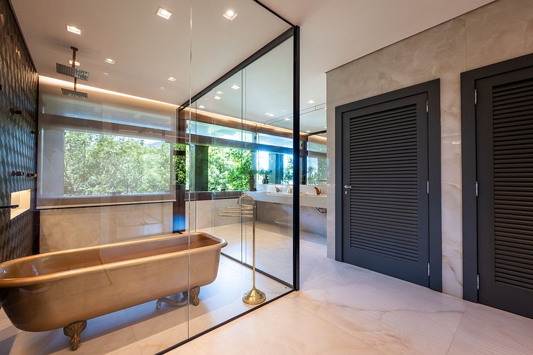 Rio244 - Tropical Palace in Itanhangá