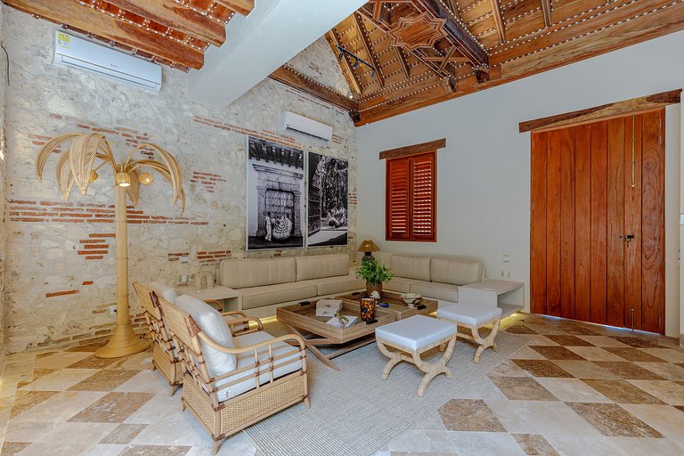 Car015 – Casa de luxo elegante em Getsemani