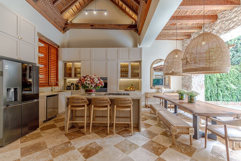 Car015 – Casa de luxo elegante em Getsemani