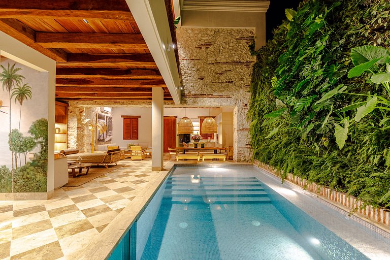 Car015 – Luxury stylish house in Getsemani