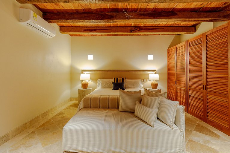 Car015 – Luxury stylish house in Getsemani