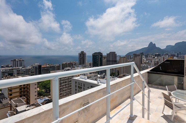 Rio372 - Penthouse duplex avec piscine et vues mer