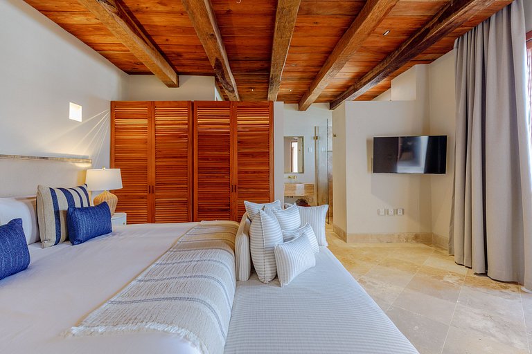 Car015 – Luxury stylish house in Getsemani