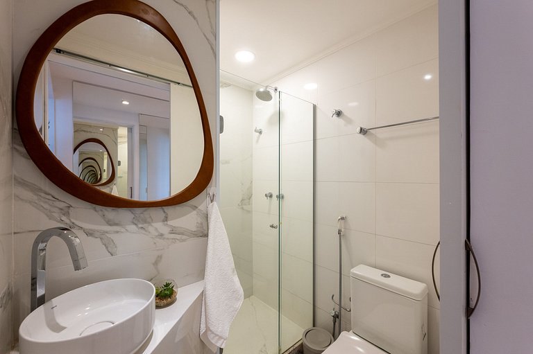 Rio037 - Cobertura de 3 quartos em Arpoador