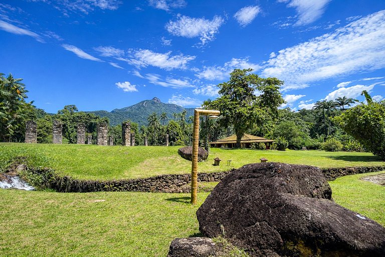 Ang054 - Santuario Privado en Porto Frade