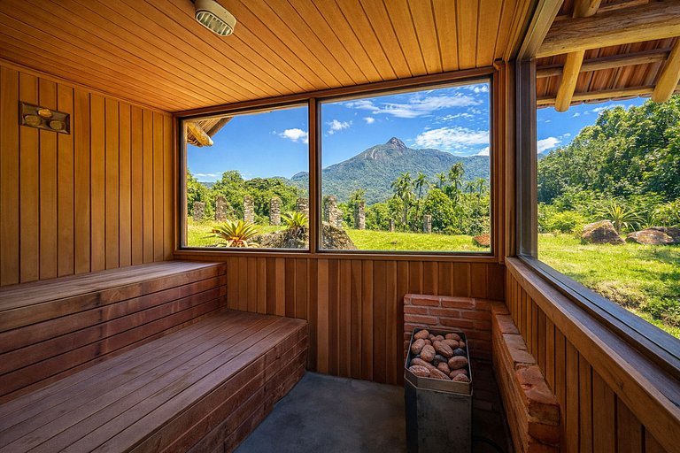 Ang054 - Santuario Privado en Porto Frade