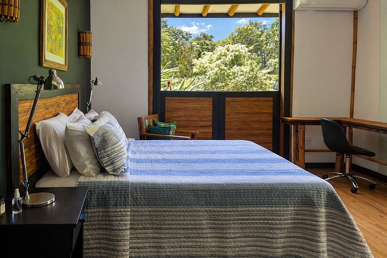 Ang054 - A Tropical Sanctuary in Porto Frade