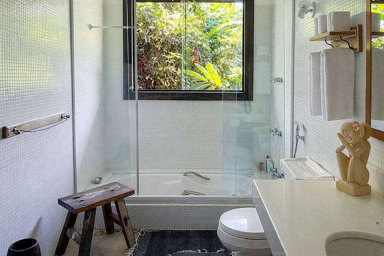 Ang054 - Sanctuaire privé au cœur du Porto Frade