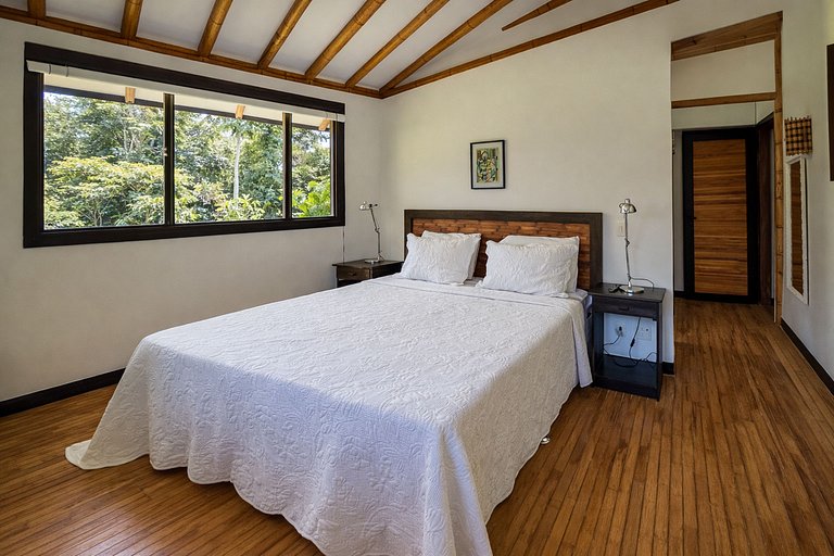 Ang054 - Sanctuaire privé au cœur du Porto Frade