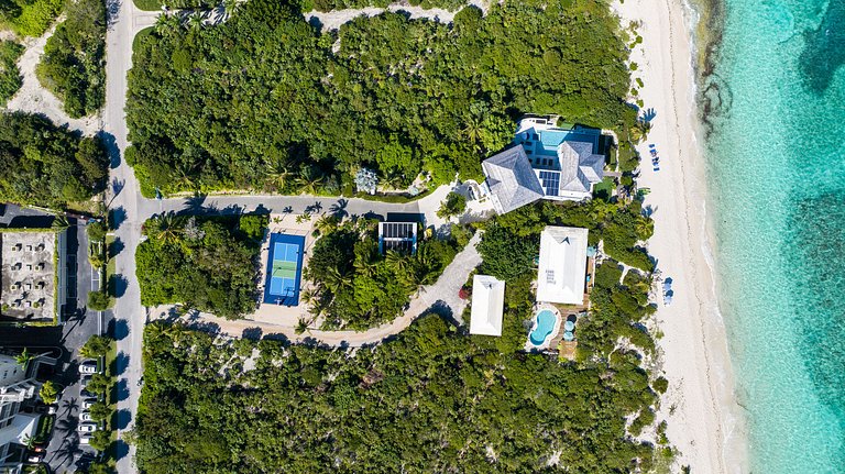 Tci001 – Villa elegante frente al mar en Turtle Cove