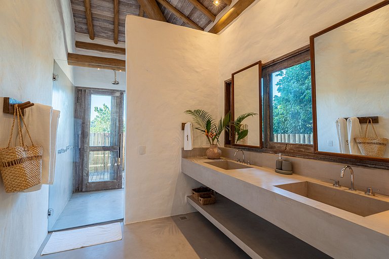 Bah074 - Casa imponente e vista vale rio Trancoso