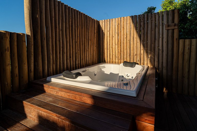 Bah074 - Imposing house over Trancoso River valley