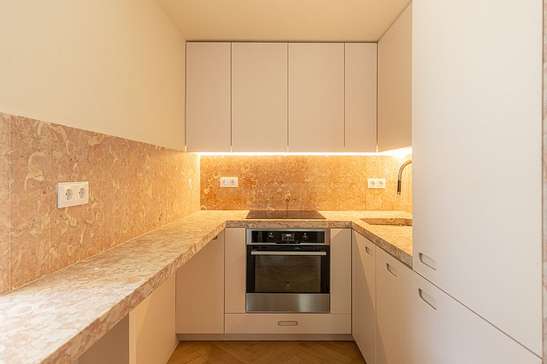 Lis003 - Townhouse for Rent in the heart of Lisbon