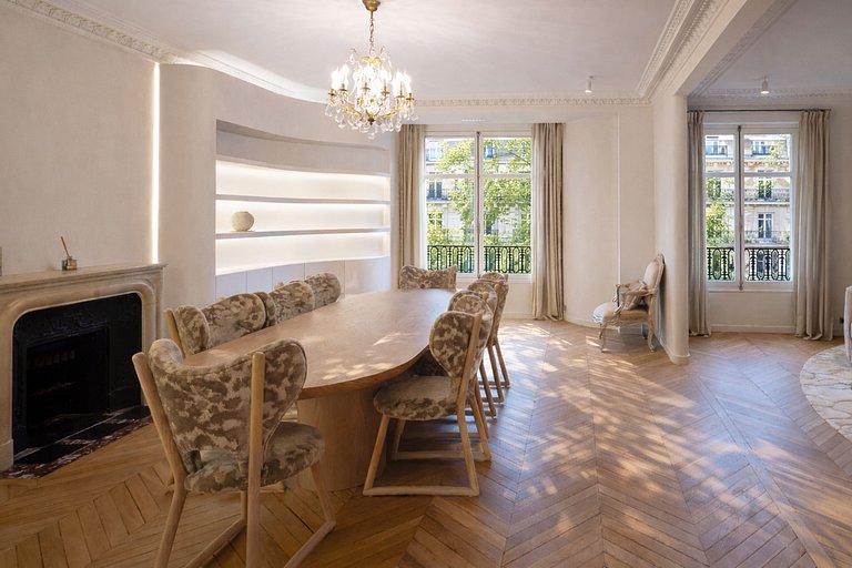 Par061 - Appartement de prestige à louer à Paris 7