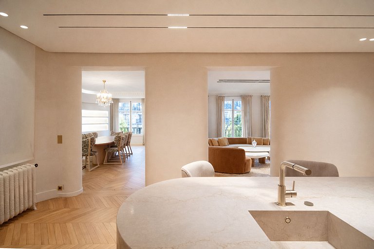 Par061 - Apartamento de alto padrão em Paris 7