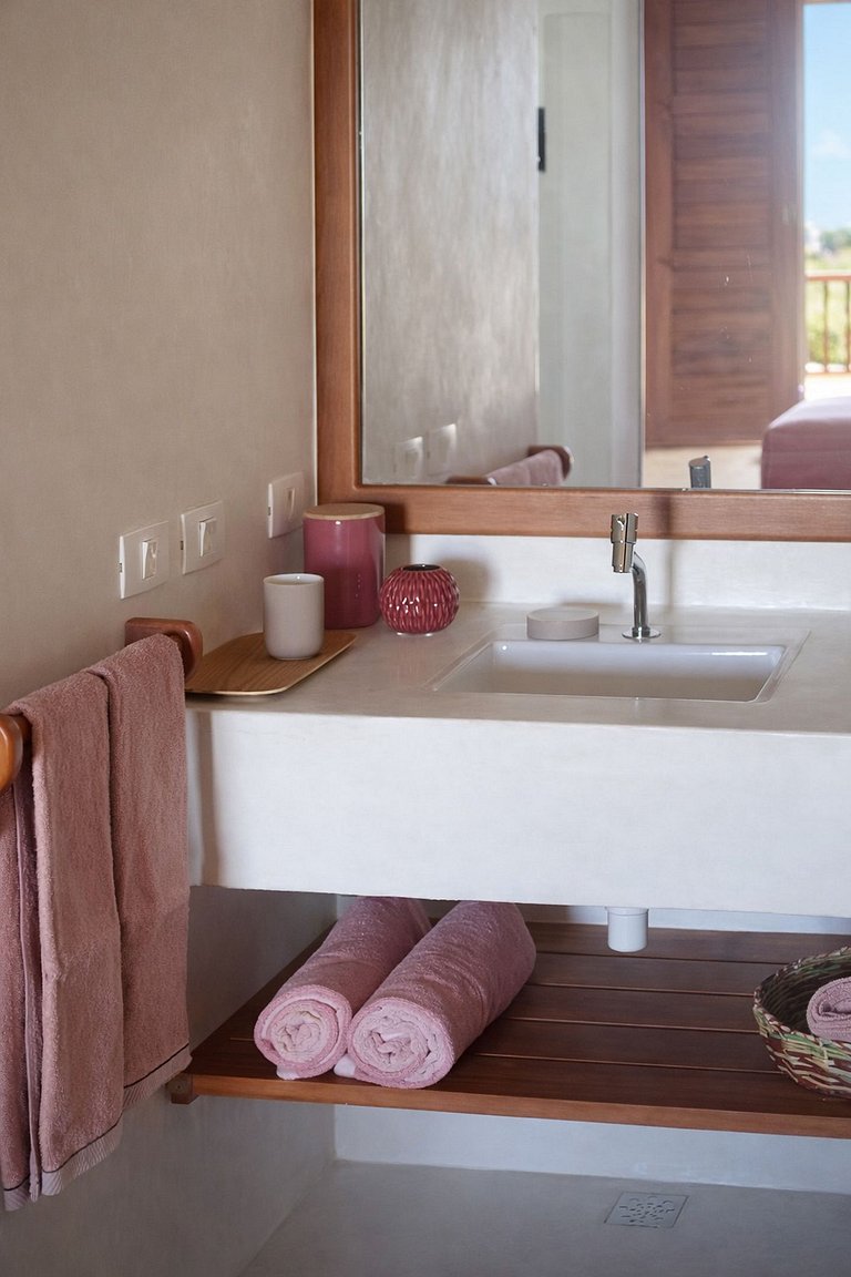 Cea017 - Seafront villa with pool in Guajiru