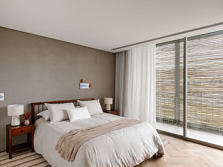 Flo025 - Luxury villa with sea view in Florianpolis