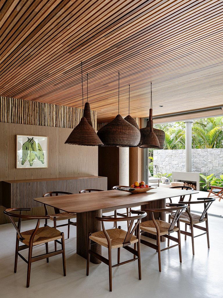 Flo025 - Luxury villa with sea view in Florianpolis