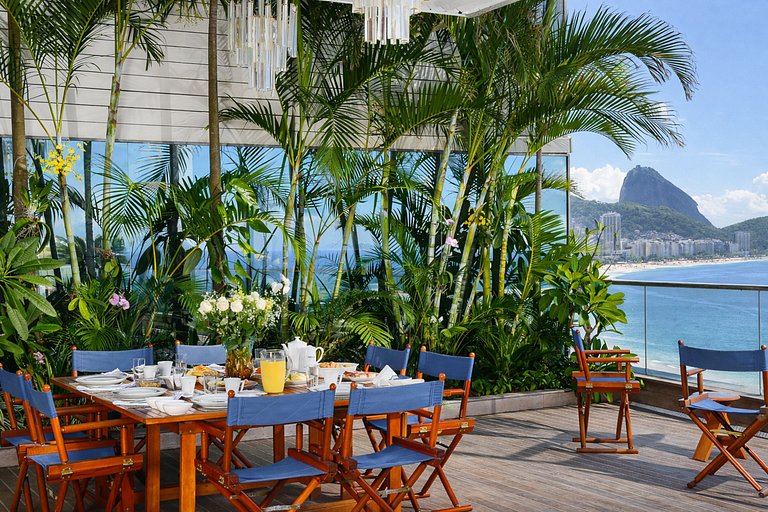 Rio114 - Luxury Beachfront Penthouse in Copacabana