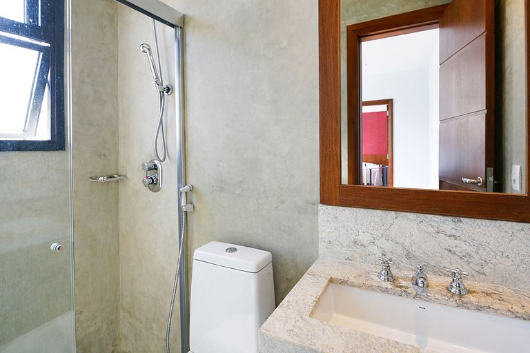 Rio114 - Cobertura de luxo à beira-mar em Copacabana