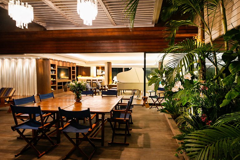 Rio114 - Luxury Beachfront Penthouse in Copacabana