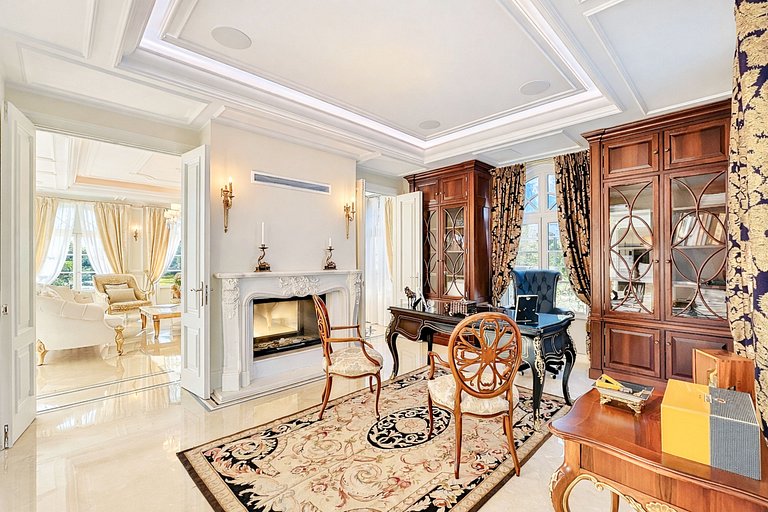 Azu058 - Somptueux palais Belle Époque à Cannes