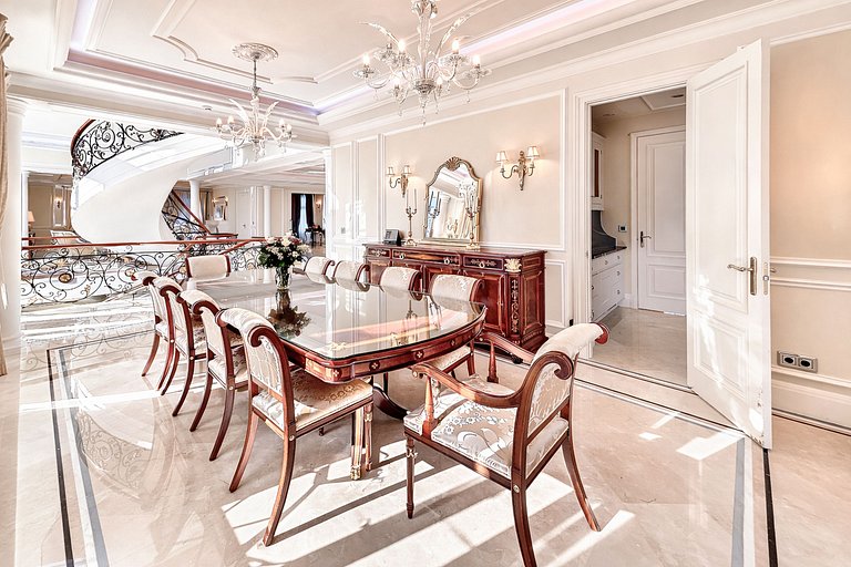 Azu058 - Suntuoso palácio Belle Époque em Cannes