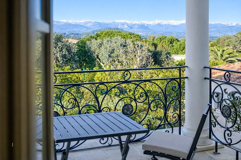 Azu058 - Somptueux palais Belle Époque à Cannes