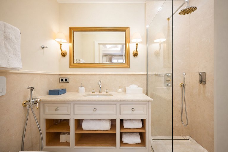 Azu058 - Suntuoso palacio Belle Époque en Cannes