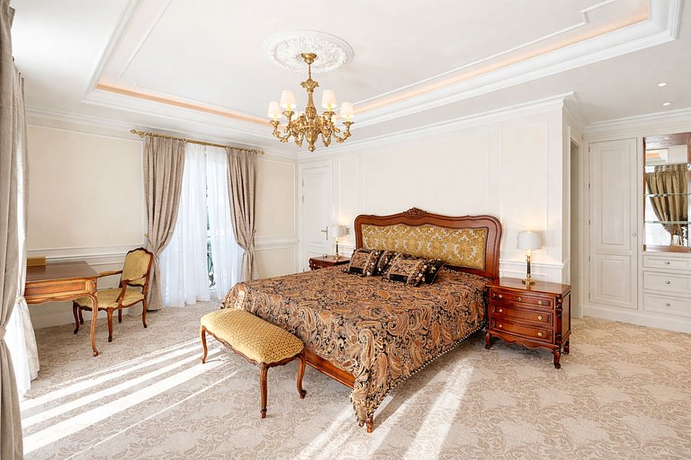 Azu058 - Sumptuous Belle Époque Palace in Cannes