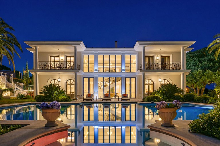 Azu058 - Suntuoso palácio Belle Époque em Cannes