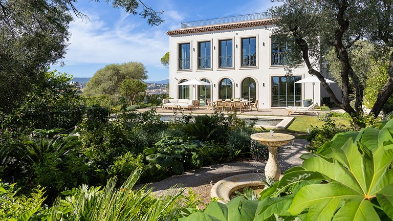 Azu089 - Neo-Provençal Villa with Panoramic Views