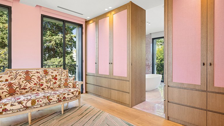 Azu089 - Villa néo-provençale avec vues mer