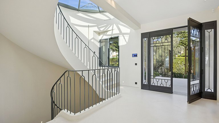 Azu089 - Neo-Provençal Villa with Panoramic Views