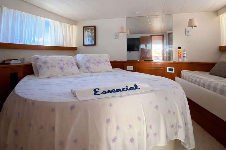 Ang053 - Oceanfront Villa in Angra dos Reis
