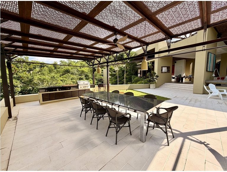 Anp076 – Casa moderna com vista em Mesa de Yeguas