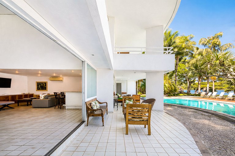 Maison, Angra dos Reis, sur le front de mer, 6 suites