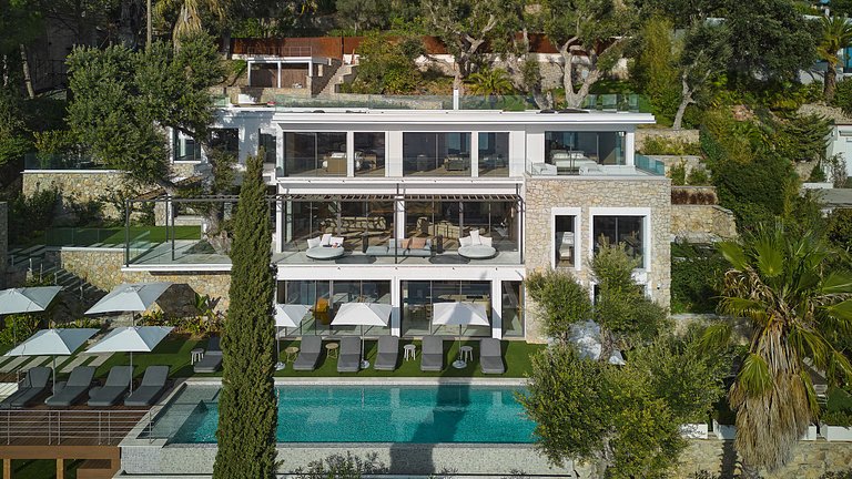 Azu090 – Contemporary sea view villa in Cannes