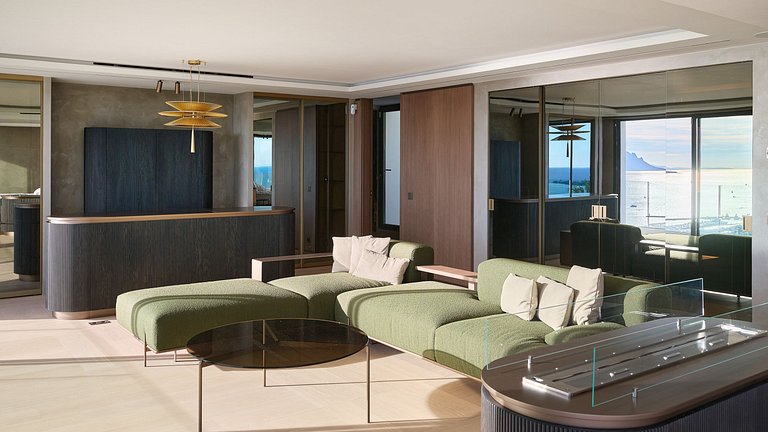 Azu090 – Villa contemporaine avec vue mer à Cannes