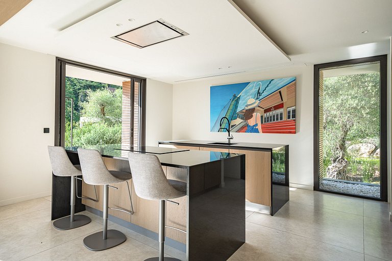 Azu128 – Élégante villa avec jardin, piscine à Cannes